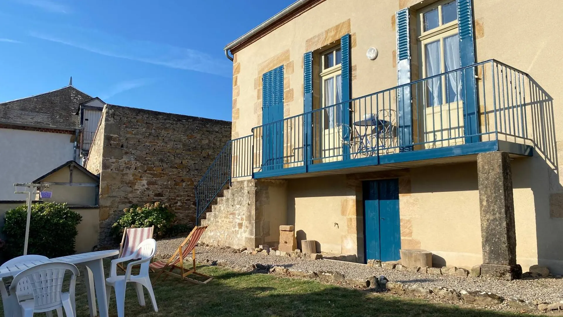 Studio Logis Les Roses Bourbon-l'Archambault France